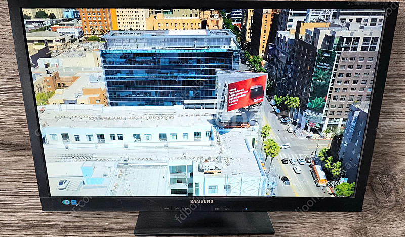 피벗 지원 삼성 24인치 LED 모니터 S24A450B...--0
