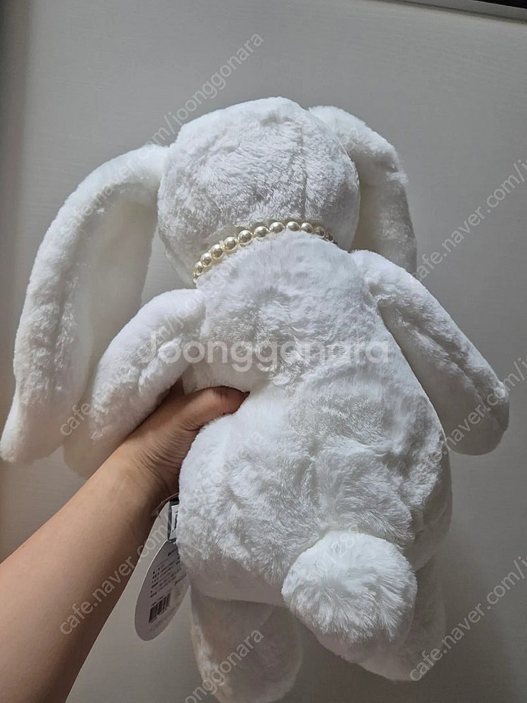 노블래빗 진주목걸이 인형 판매합니다--1