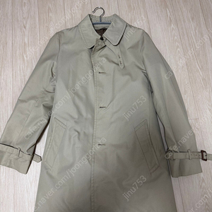 유니클로 트렌치코트 (SIZE -M)