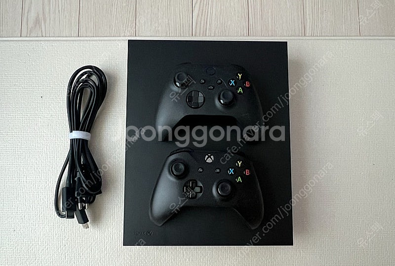 XBox X One 팝니다--0