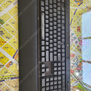 게이밍 키보드 k70 max 풀배열 팝니다.
