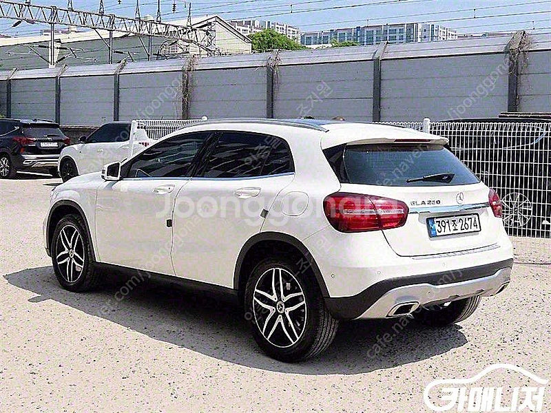 [벤츠]GLA클래스 X156 GLA220 ★중고차★중고차매입★전액할부★저신용자★신불자★소액할부★현금★카드 전부 가능...--3
