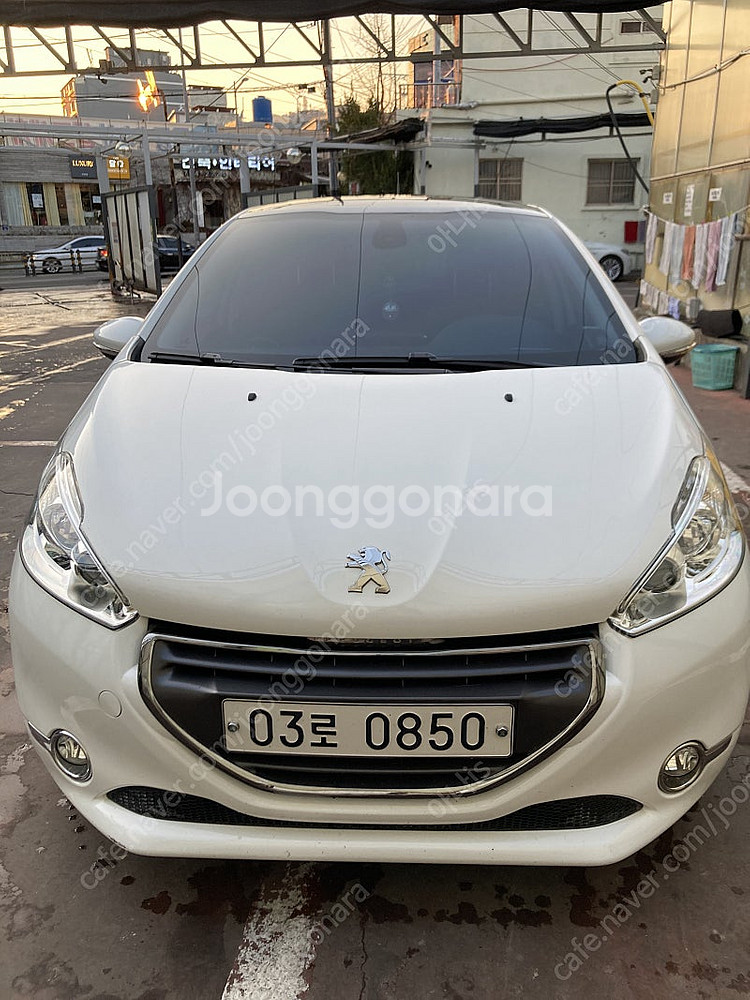 부산 해운대 푸조208 39,000km 2014년식--1