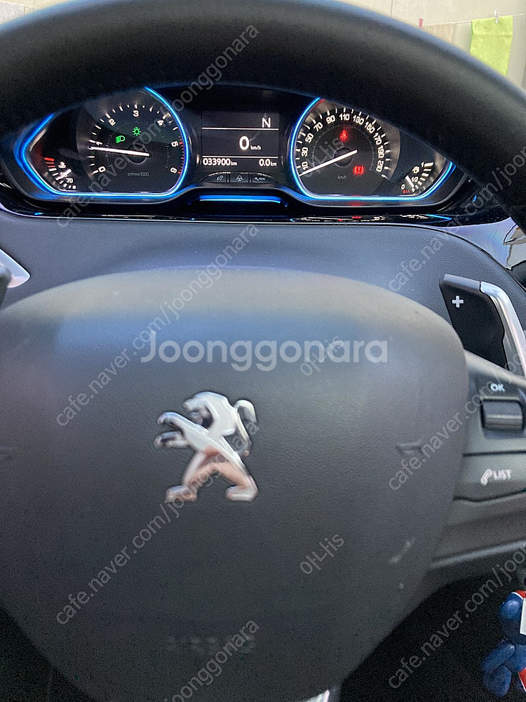 부산 해운대 푸조208 39,000km 2014년식--5