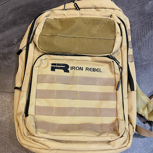Iron rebel 아이언레벨 백팩 팝니다
