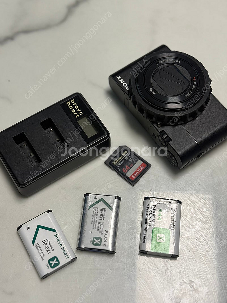 rx100m5 수중카메라 하우징 + 이논렌즈 판매합니다--0