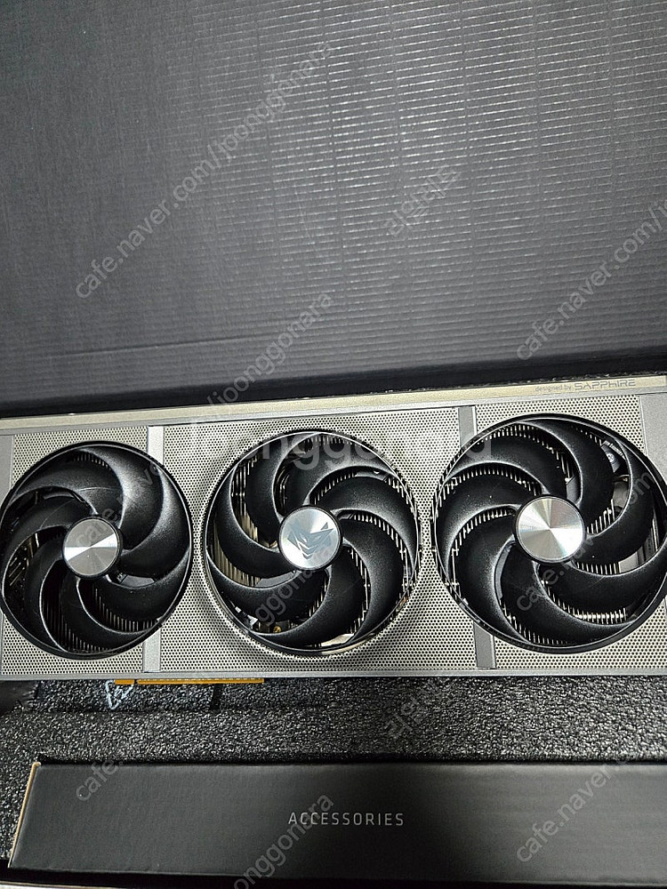 rx 9070xt nitro+ 니트로 팝니다--0