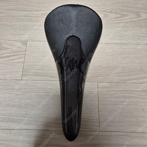 튠 콤보 플러스 풀카본 안장