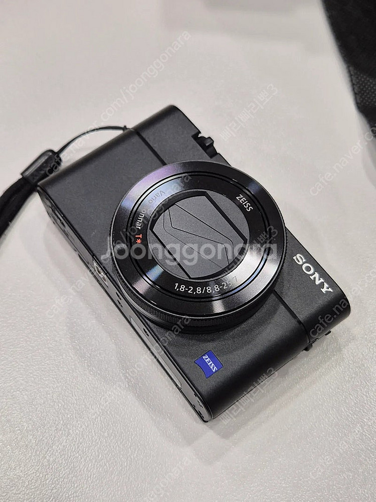 소니 하이엔드카메라 rx100m5a 풀박스--3