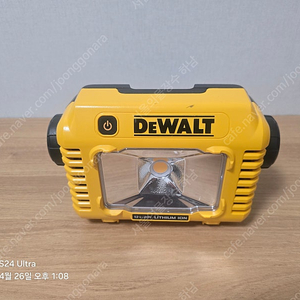 디월트 DCL077 LED 조명 팝니다.