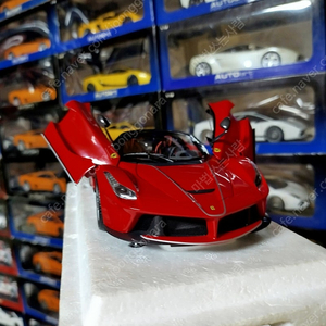 1:18 BBR 라 페라리 아페르타 빨간색 판매합니다. (오토아트,교쇼,BBR,CMC)