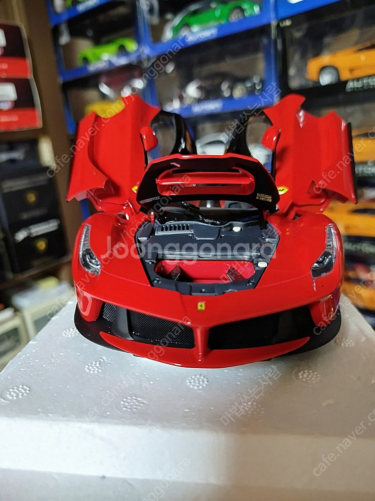 1:18 BBR 라 페라리 쿠페 빨간색 판매합니다.--2