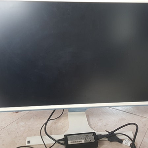 구리시 삼성전자 samsung LS27E360FSA 27인치 LED 모니터 아주 저렴히 팝니다