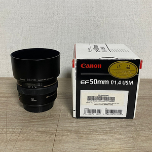 캐논 EF 50mm f/1.4 USM 렌즈입니다