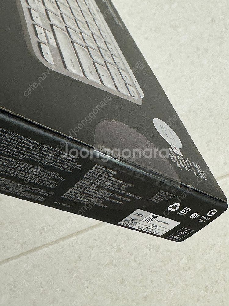 MX KEYS MINI 화이트+로지볼트(미개봉) 팝니다...--2
