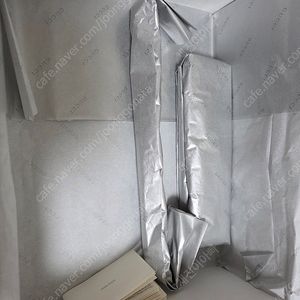구찌 인터로킹 GG 슈프림 클러치 메신저백 판매합니다.