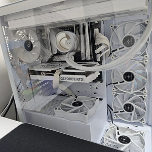 13600k 4060ti 게이밍 본체 팝니다.
