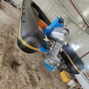 레져선 고무보트 선외기 200마력 판매합니다