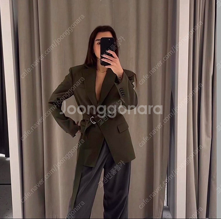 ZARA 컷아웃 벨트 블레이저--7