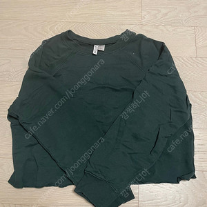 H&M 에이치앤앰 크롭티셔츠