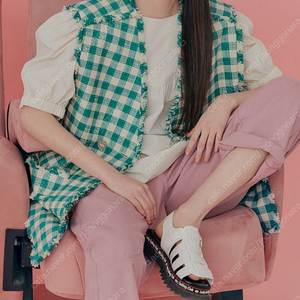 럭키슈에뜨 트위드 베스트