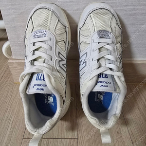 뉴발란스키즈878 190사이즈