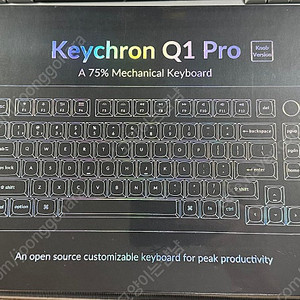 미사용 키크론 Q1 Pro 노브 바나나축 영문판 + 어쿠스틱(흡음) 업그레이드 키트 커스텀 키보드
