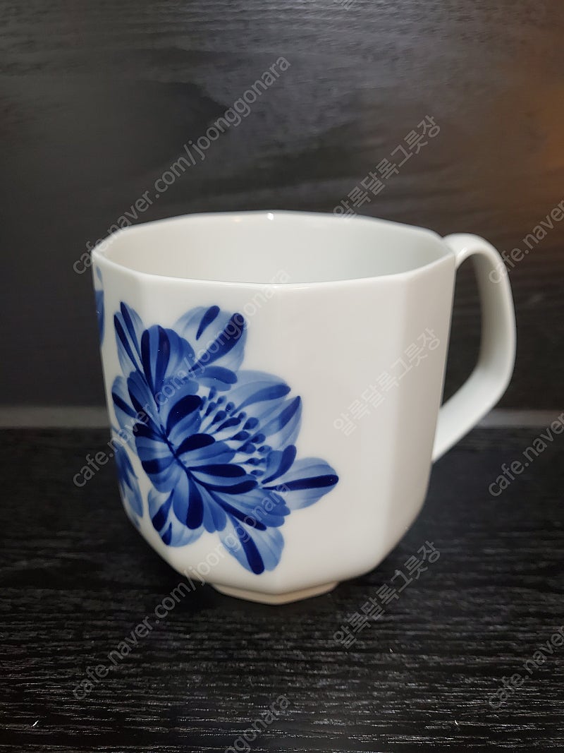 단종미개봉) 로얄코펜하겐 블롬스트머그 (카멜리아)330ml