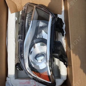 쉐보레 콜로라도 헤드라이트 조수석