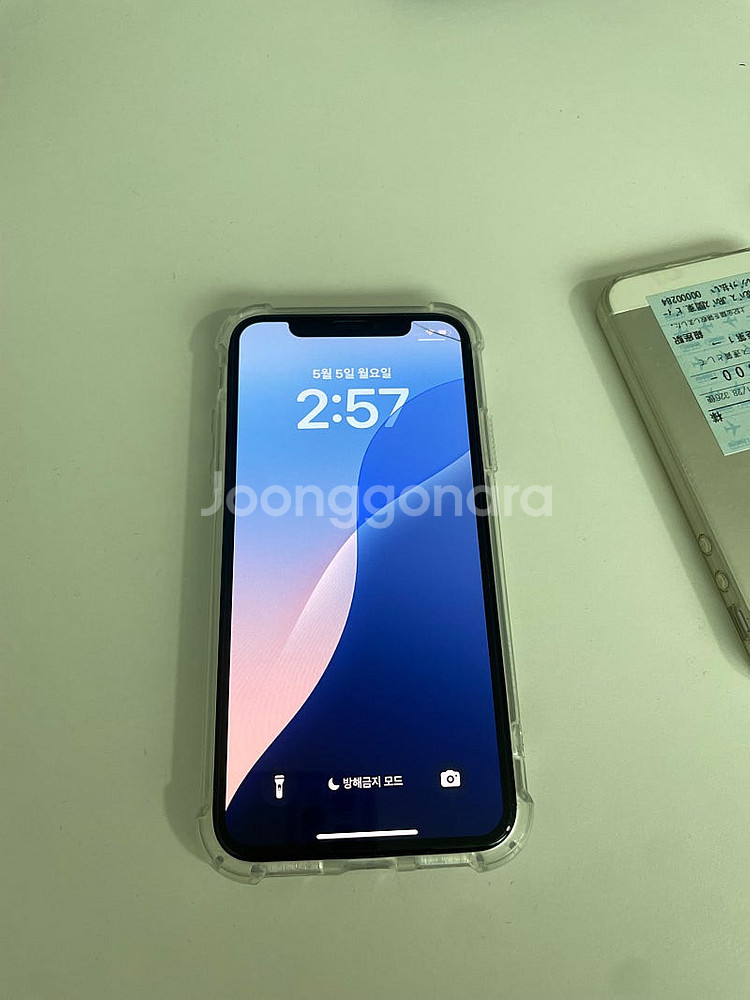 아이폰xs 실버 64gb--1