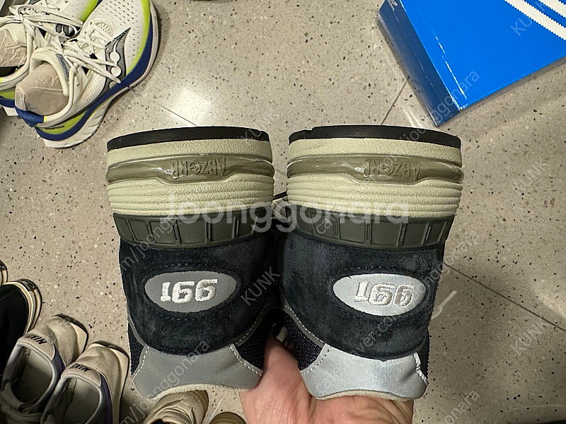 뉴발란스 991v1 네이비 270--3