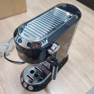 드롱기 데티카 ec680 BK 반자동 커피머신