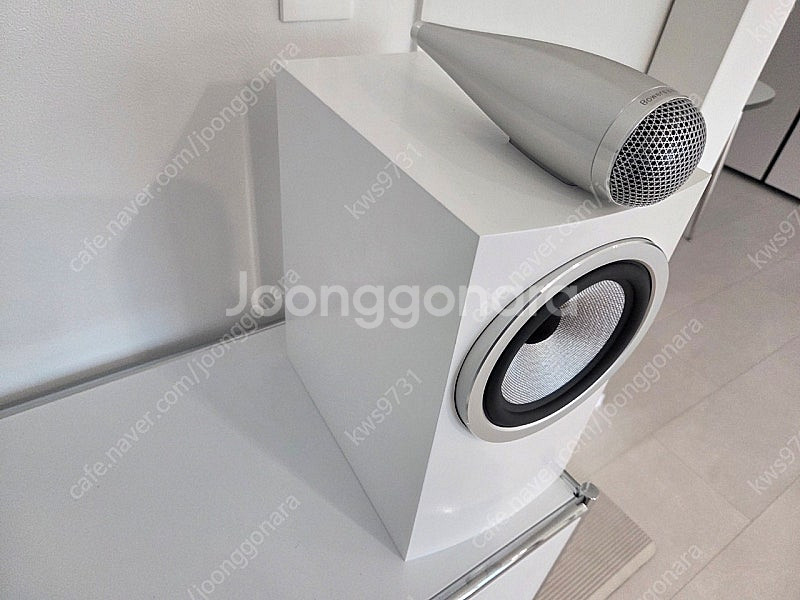 B&W 705s3 화이트--2