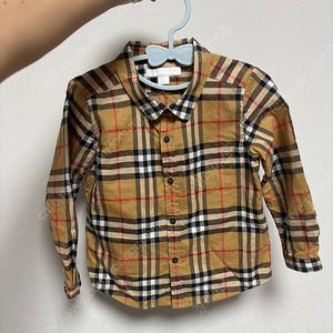 버버리셔츠 2A 상태좋음