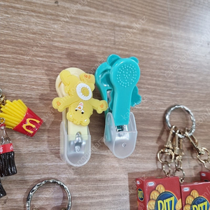 캐릭터 열쇠고리외 손톱까기
