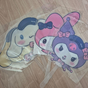 이디야 산리오 콜라보 부채