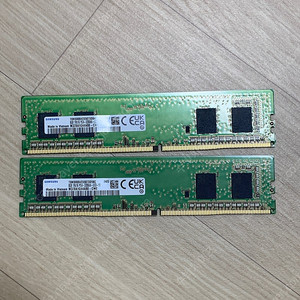 삼성 DDR4 8기가 3200 램 2개 팔아요