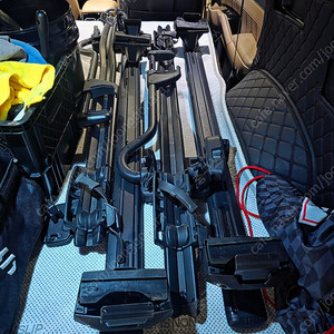 툴레 자전거 캐리어 598 팝니다 (가로바 포함)