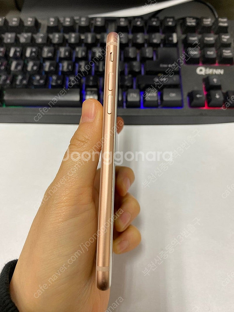 201659 아이폰8 로즈골드 A급 256GB 무잔상 ...--4