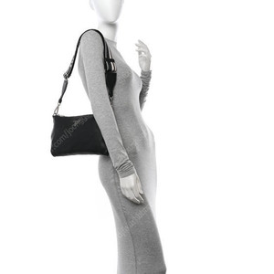 PRADA Vitello Daino Soft Zippered Shoulder Bag Black 프라다 가죽 숄더 백 블랙 1BH050