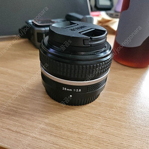 니콘 28mm 2.8 렌즈 se 판매합니다.