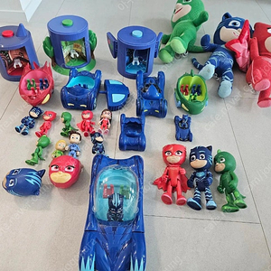 pj masks 피규어세트30종+스쿨비 캐리어