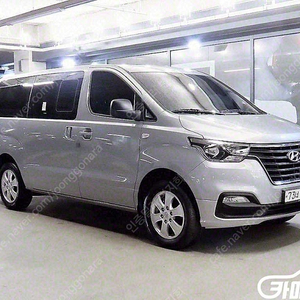 [현대]더 뉴 그랜드 스타렉스 4WD 웨건 12인승 모던 중고차 판매합니다
