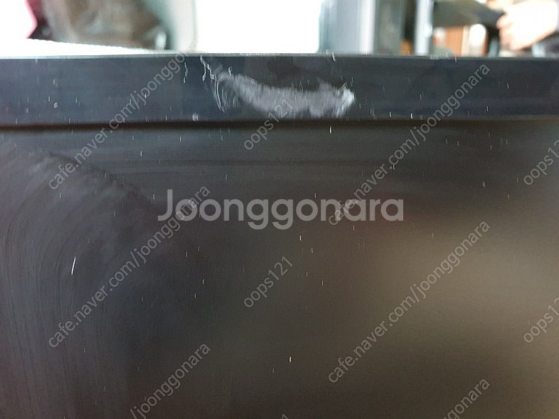LG 24인치 모니터 (24mp58vq) 팝니다.--2