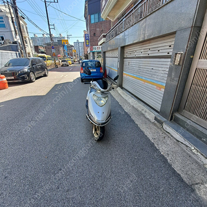 스쿠터 팝니다 기름만 넣어서 타시면 되요 대신택배도 가능합니다
