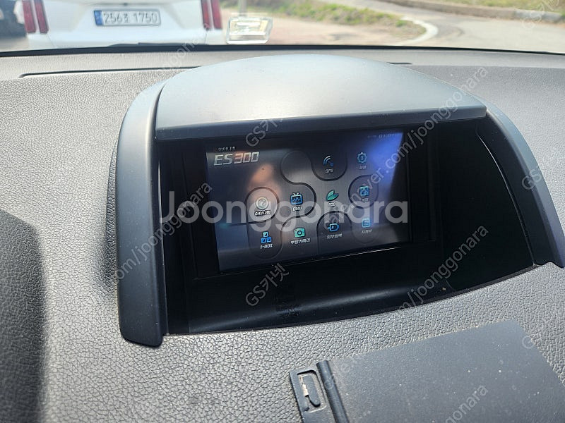 QM5용 네비매립 용품--1