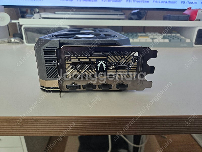 조텍 RTX 5090 그래픽카드판매합니다.--3