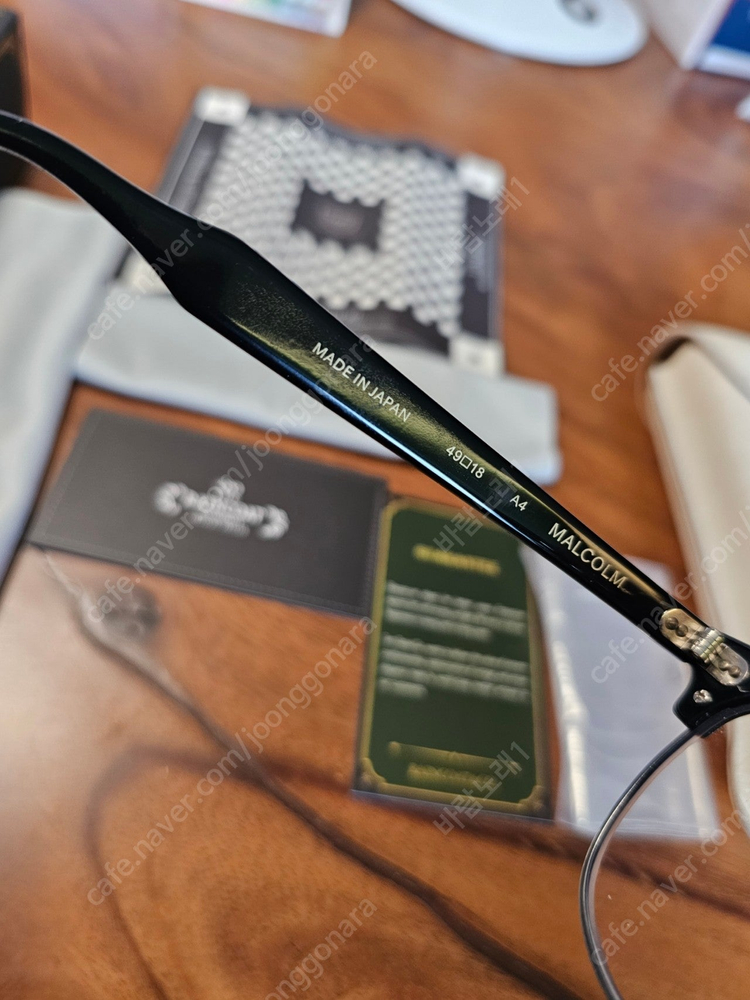 [가격인하]TART OPTICAL 타르트옵티컬 말콤 하엔틱그레이테 유지태 조진웅 안경테--2