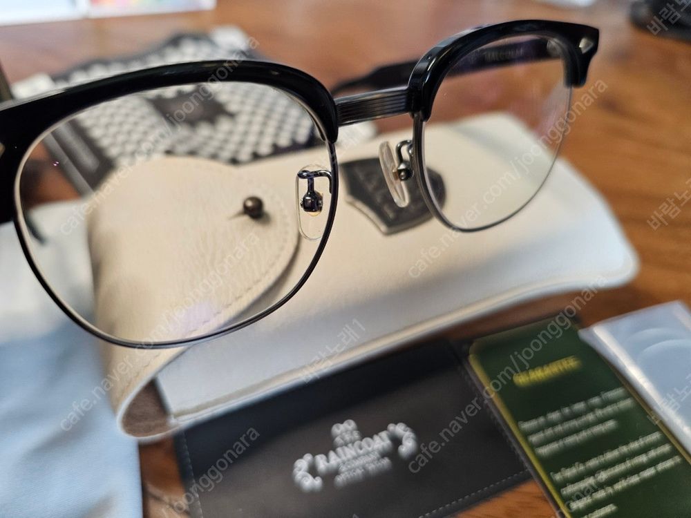 [가격인하]TART OPTICAL 타르트옵티컬 말콤 하엔틱그레이테 유지태 조진웅 안경테--5