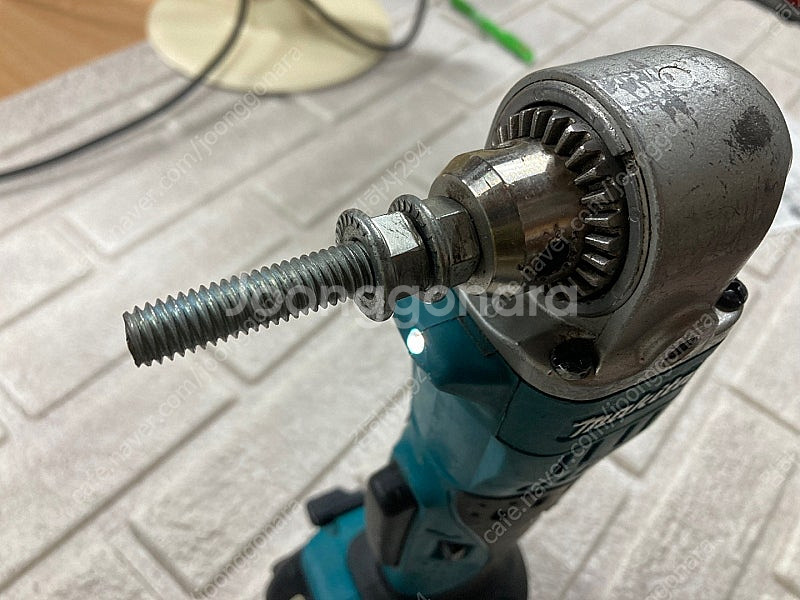 마끼다 DDA350 18V 충전 앵글 드릴 베어툴--4